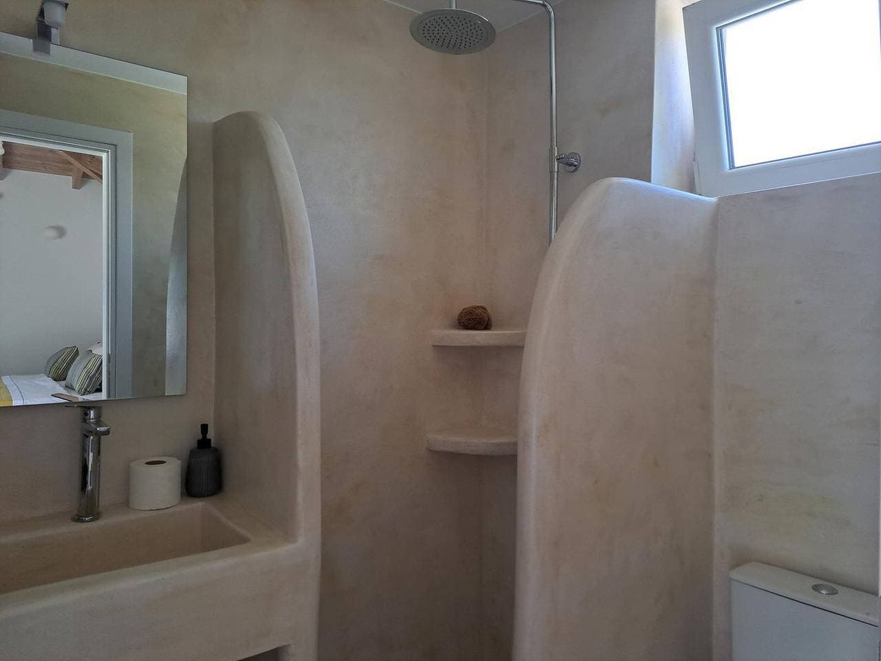 Foto 10 von 21: Assini Spitaki