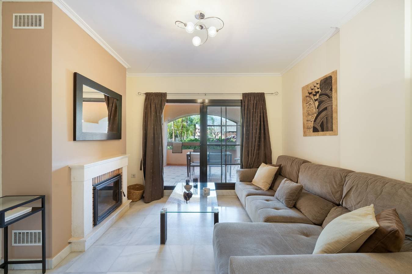 Foto 4 von 32: Apartment 'Inner Paradise' mit Gemeinschaftspool, WLAN und Klimaanlage