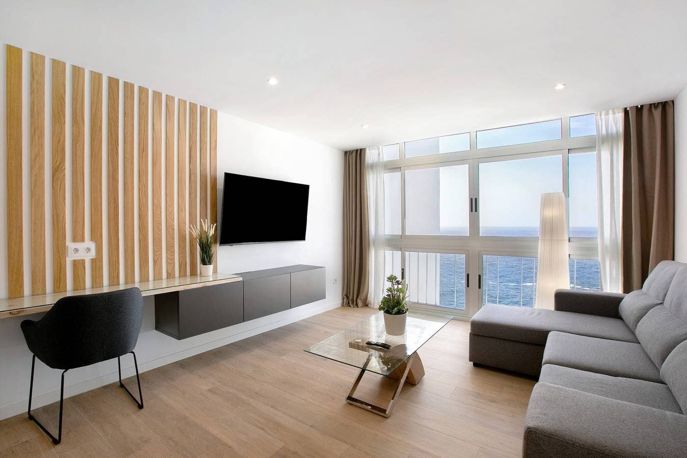 Foto 3 von 24: Ferienwohnung 'Luxury Loft Mar y Sol 1' mit Meerblick und WLAN