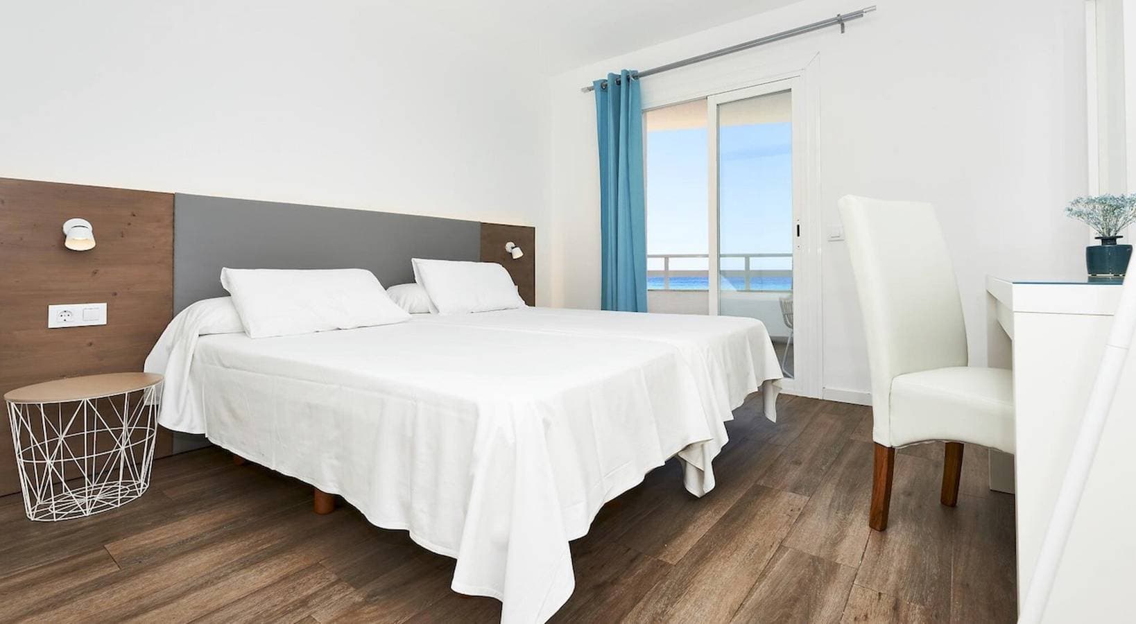 Foto 9 von 18: Ferienwohnung 'Es Sabina' mit Meerblick, privater Terrasse und WLAN