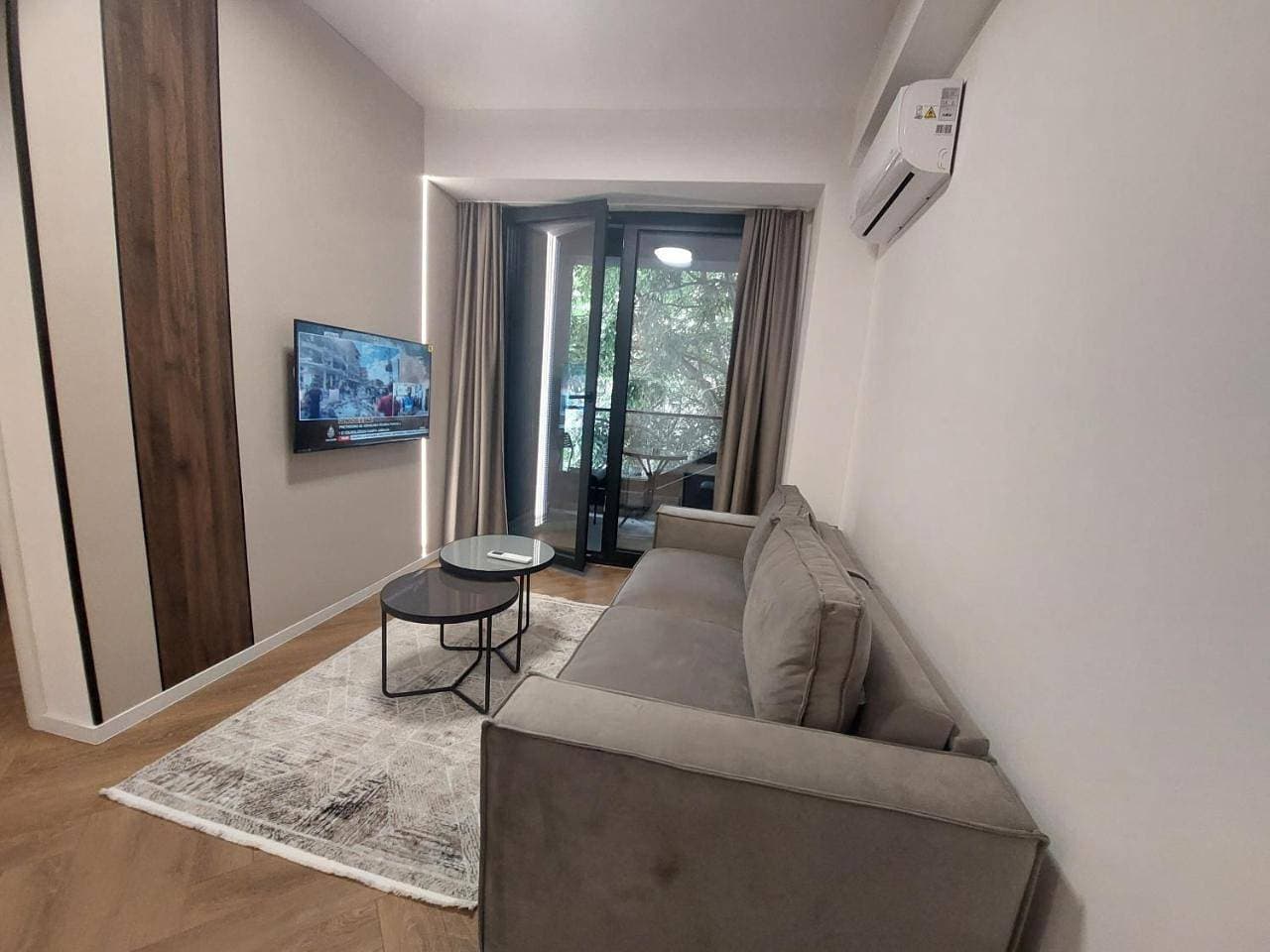 Foto 8 von 14: Two-Bedroom Apartment with Balcony