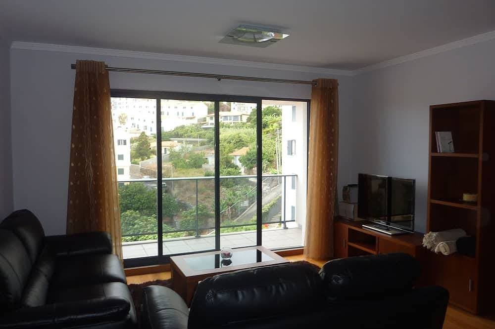 Foto 7 von 24: Neues Apartment in der obersten Etage mit 2 Schlafzimmern und einer eigenen Sonnenterrasse mit Meerblick