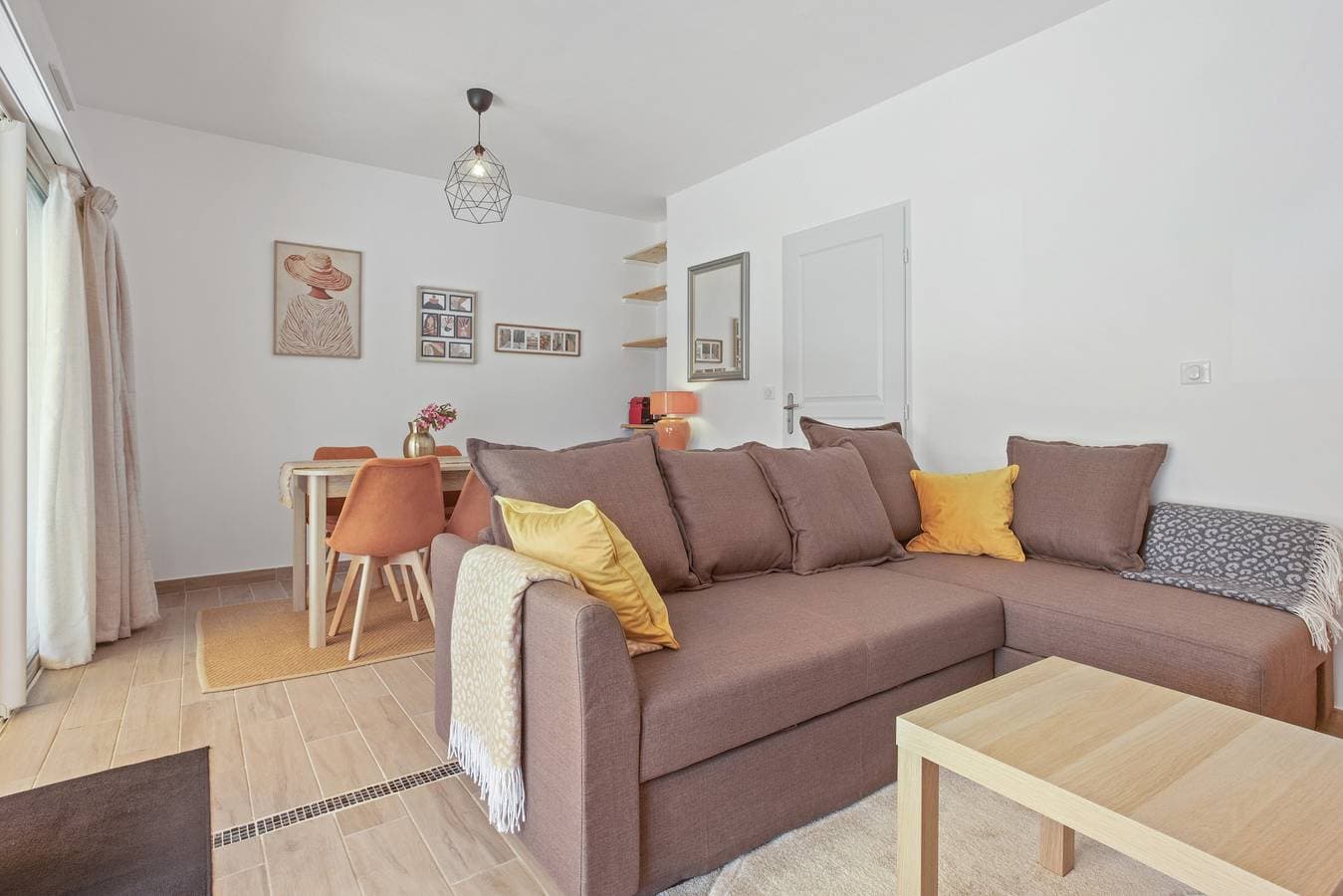 Foto 9 von 26: Bed & Breakfast „Pomme reinette“ – Gemeinschaftspool, WLAN & Klimaanlage