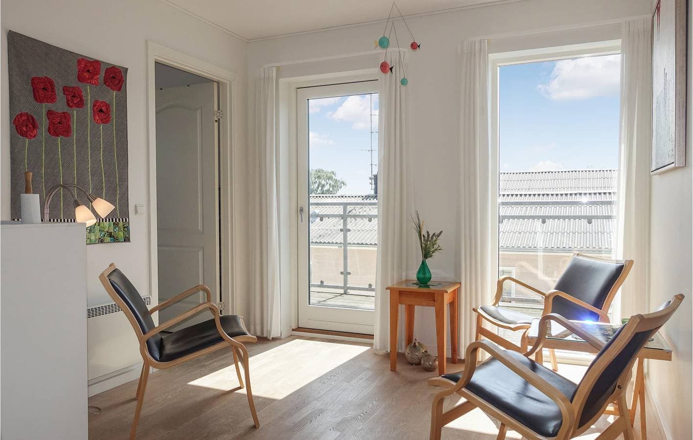 Foto 7 von 19: Ferienwohnung für 4 Personen mit Terrasse