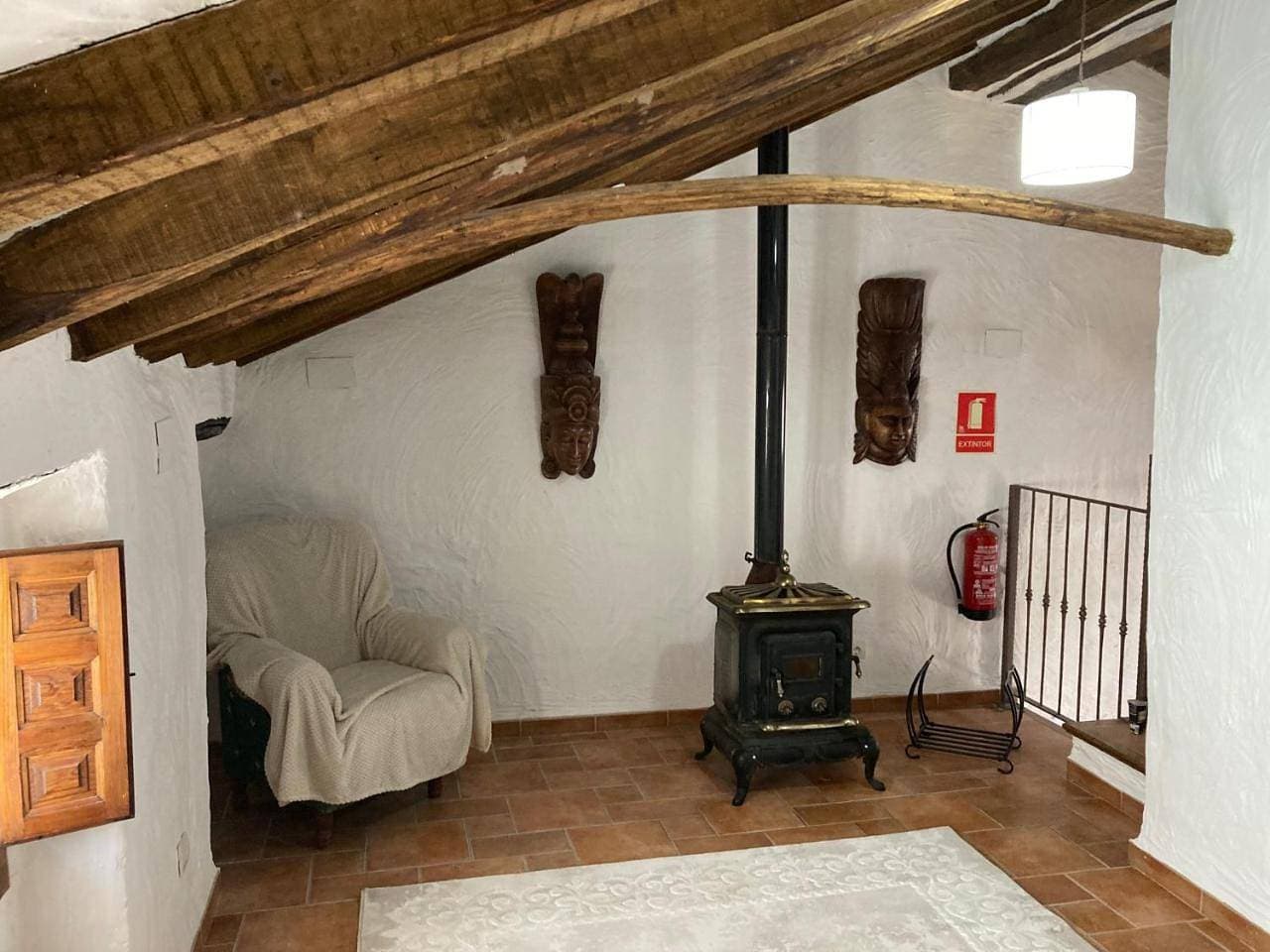 Foto 10 von 17: Three-Bedroom House