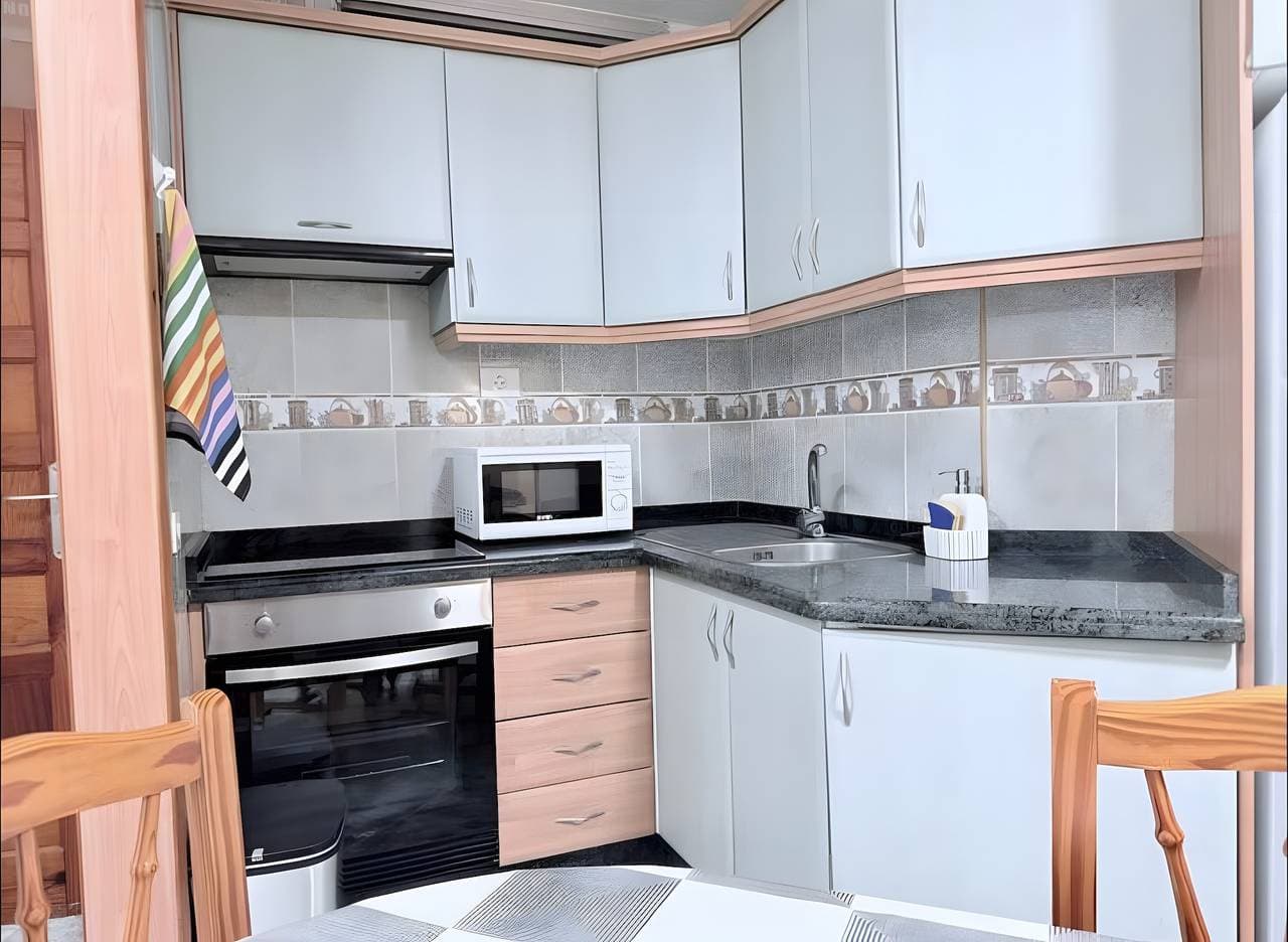 Foto 12 von 26: Sunset Beach Apartment Tenerife – Entspannung und Sonne direkt am Atlantik