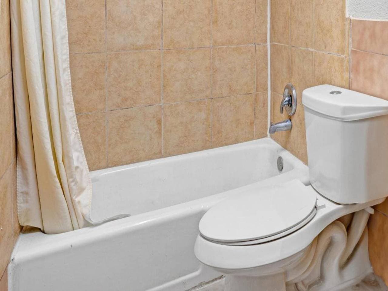 Foto 7 von 25: Kingsize-Bett | Rauchen erlaubt | San Antonio