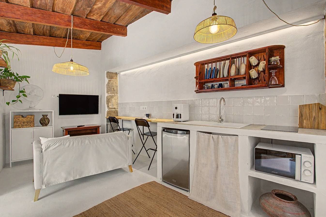 Foto 5 von 33: Ferienwohnung 'La Paredita Casa Acentejo' mit Bergblick, Gemeinschaftspool und WLAN