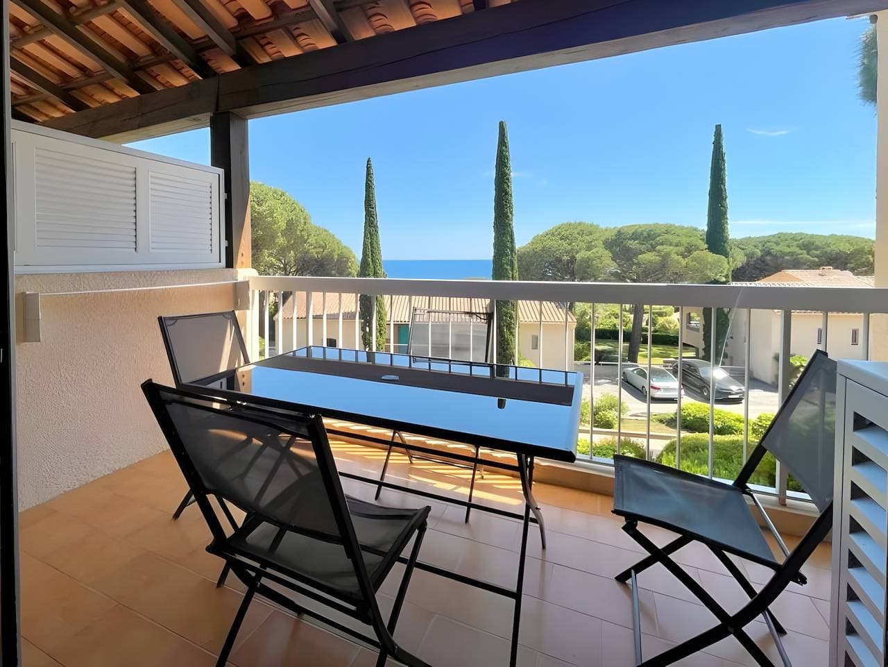 Foto 2 von 21: Ferienwohnung 'Le Panorama' mit Meerblick, WLAN und Klimaanlage