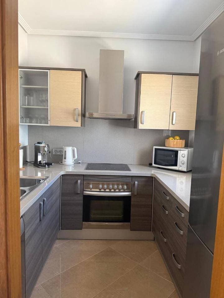 Foto 7 von 34: Three-Bedroom House