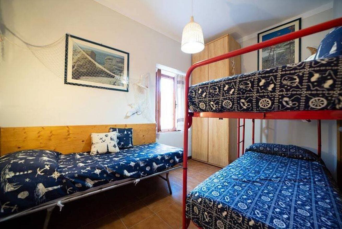 Foto 10 von 18: Pomonte Ferienwohnung mit Meerblick