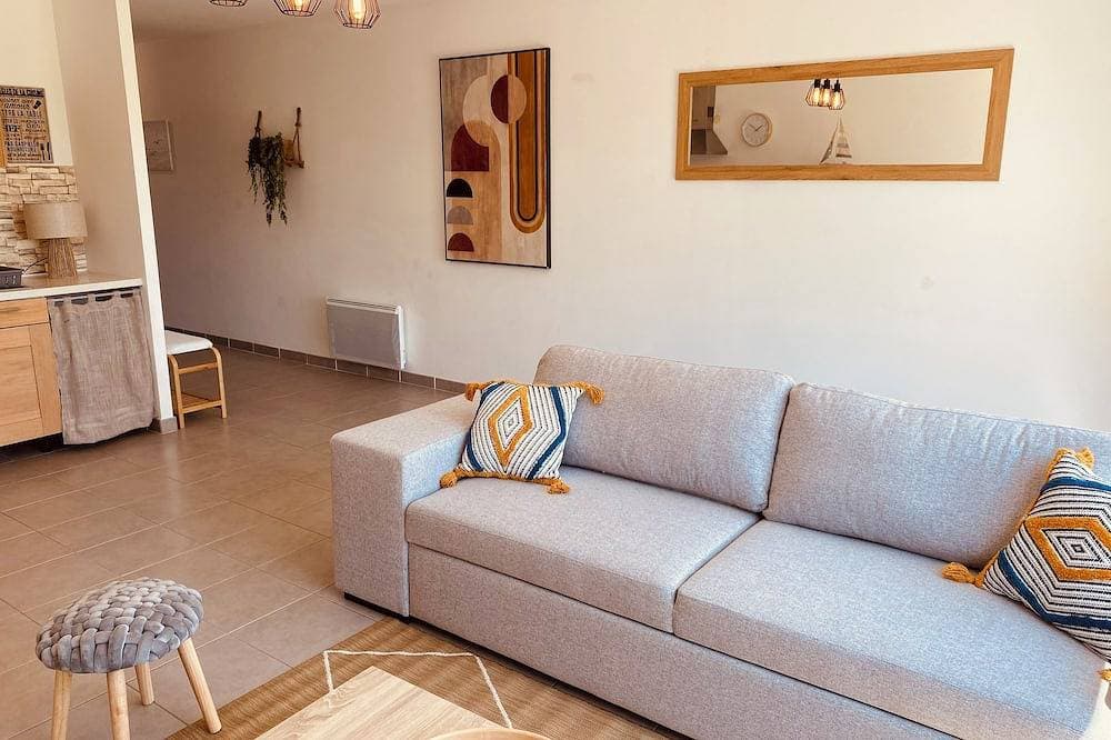 Foto 6 von 15: Maison Moderne Avec Jardin