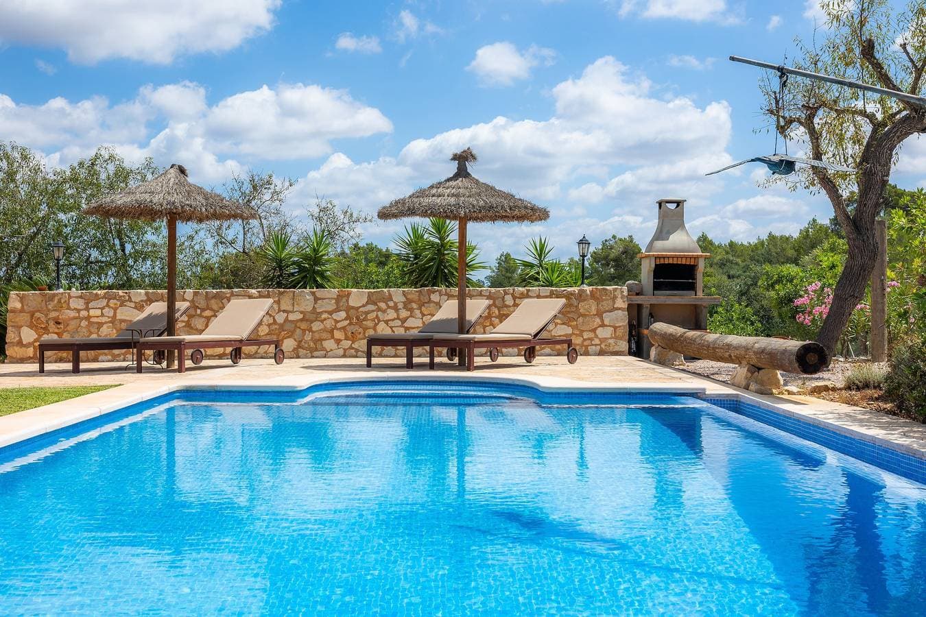 Foto 4 von 32: Landhaus 'Es Turó De Son Mel' mit Bergblick, privatem Pool und WLAN