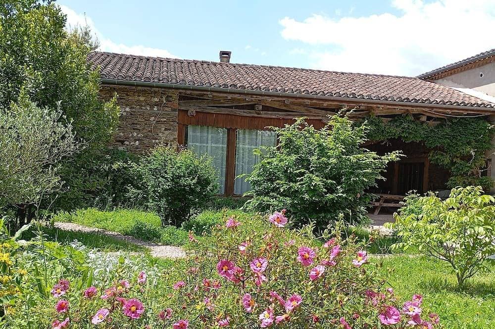 Ferienhaus für 6 Personen in der ruhigen Landschaft des Tarn 1