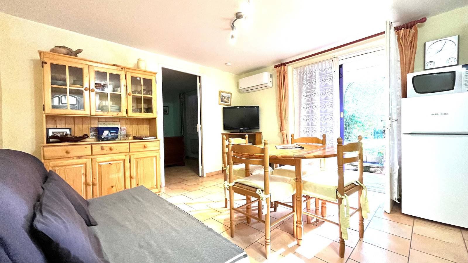 Foto 11 von 26: Villa 'Ma Vie Là' mit Bergblick, WLAN und Klimaanlage