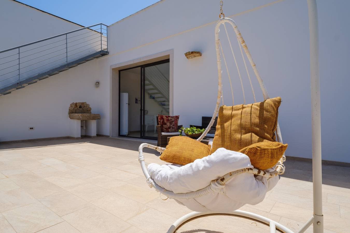 Foto 2 von 22: Ferienwohnung 'Villa Scoglio' nahe dem Meer mit Garten und privater Terrasse