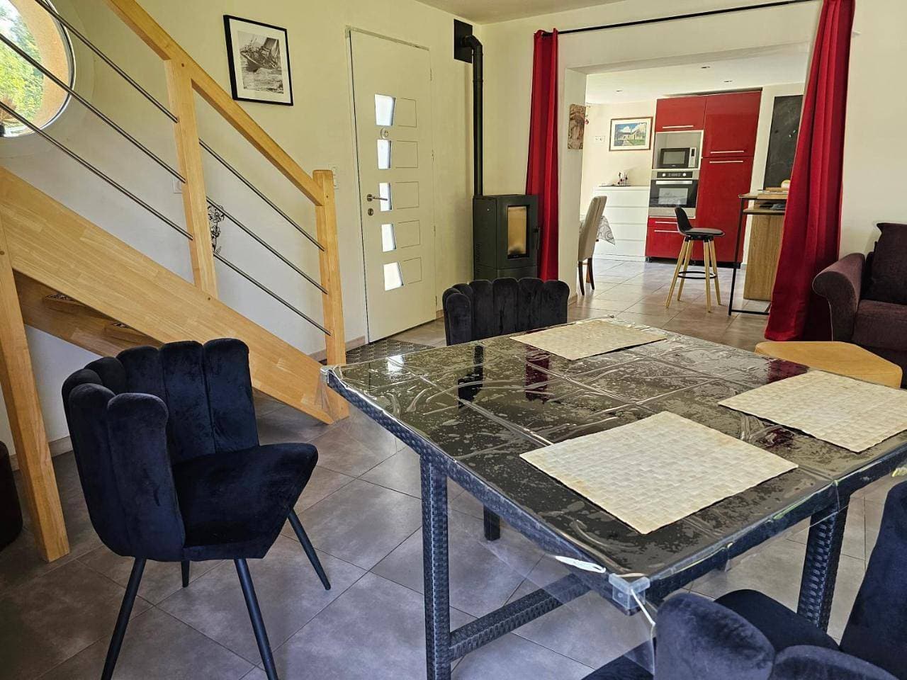 Foto 8 von 19: Three-Bedroom House