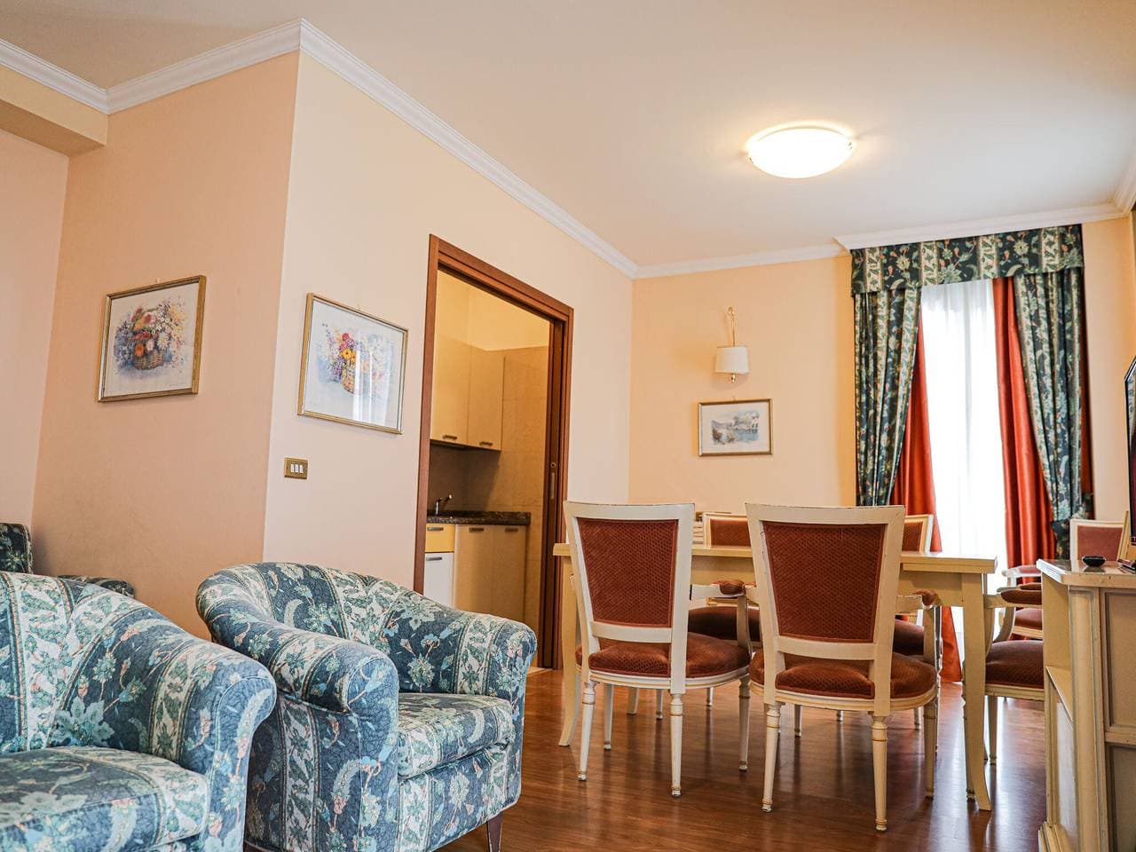Foto 13 von 35: Residence Carl & Do in Baveno