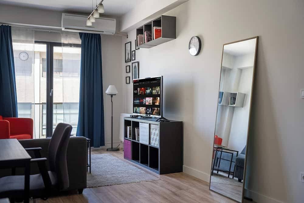 Foto 13 von 25: Spacious 3-bedroom apartment with WiFi, AC in charming Istanbul