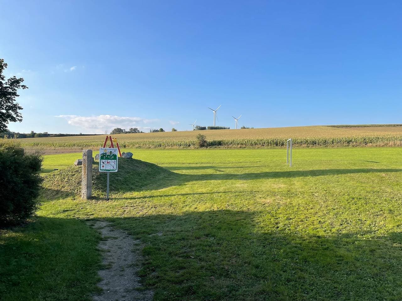 Foto 13 von 14: Ferienwohnung "Tor Zur Natur" mit Bergblick, Balkon und WLAN