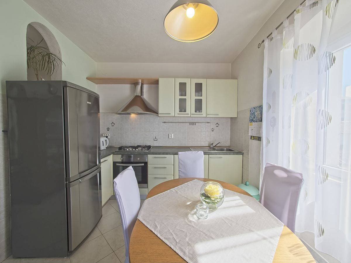 Foto 11 von 26: 2-Zimmer-Ferienwohnung mit Terrasse und Meerblick Postira, Brac A-11582-a