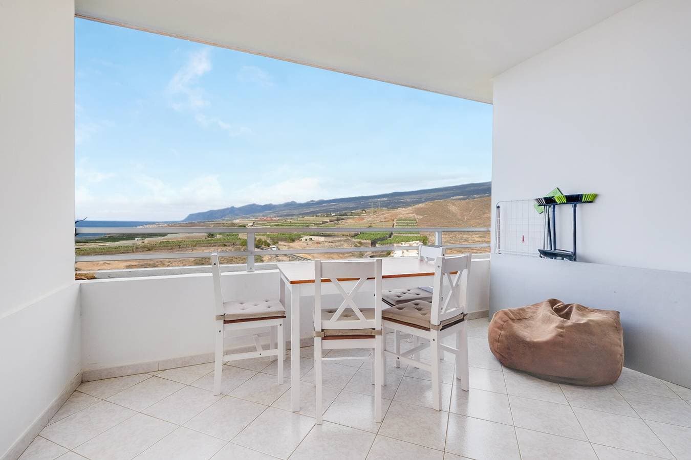 Foto 5 von 24: Moderne Ferienwohnung "Mar Azul Vista Mar" mit Meerblick, WLAN, Terrasse und Gemeinschaftspool