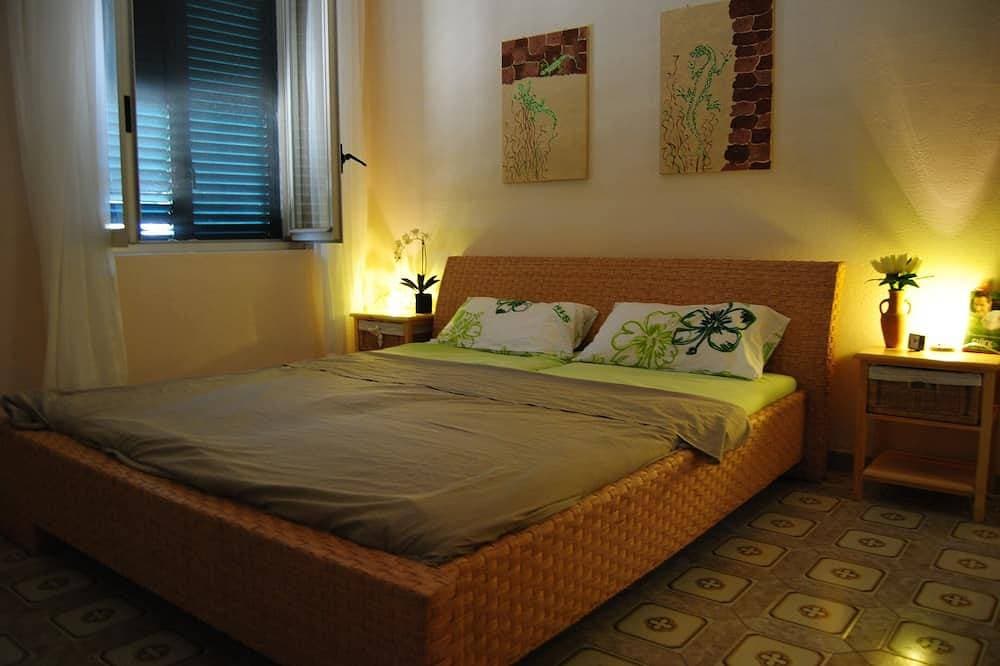 Foto 3 von 24: Freistehendes Ferienhaus mit Superblick auf Meer und Berge