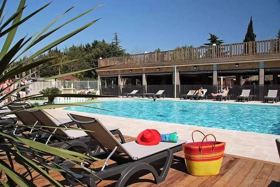 3-Zimmer-Ferienhaus für 4 Personen, klimatisiert + TV **** 1