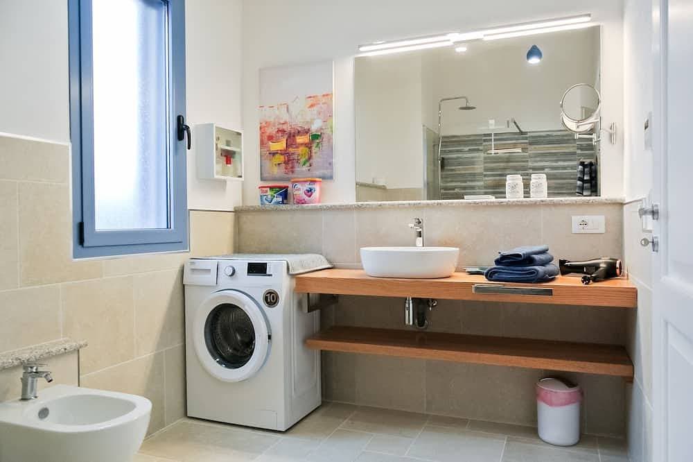 Foto 5 von 24: Ferienwohnung mit Balkon und Meerblick