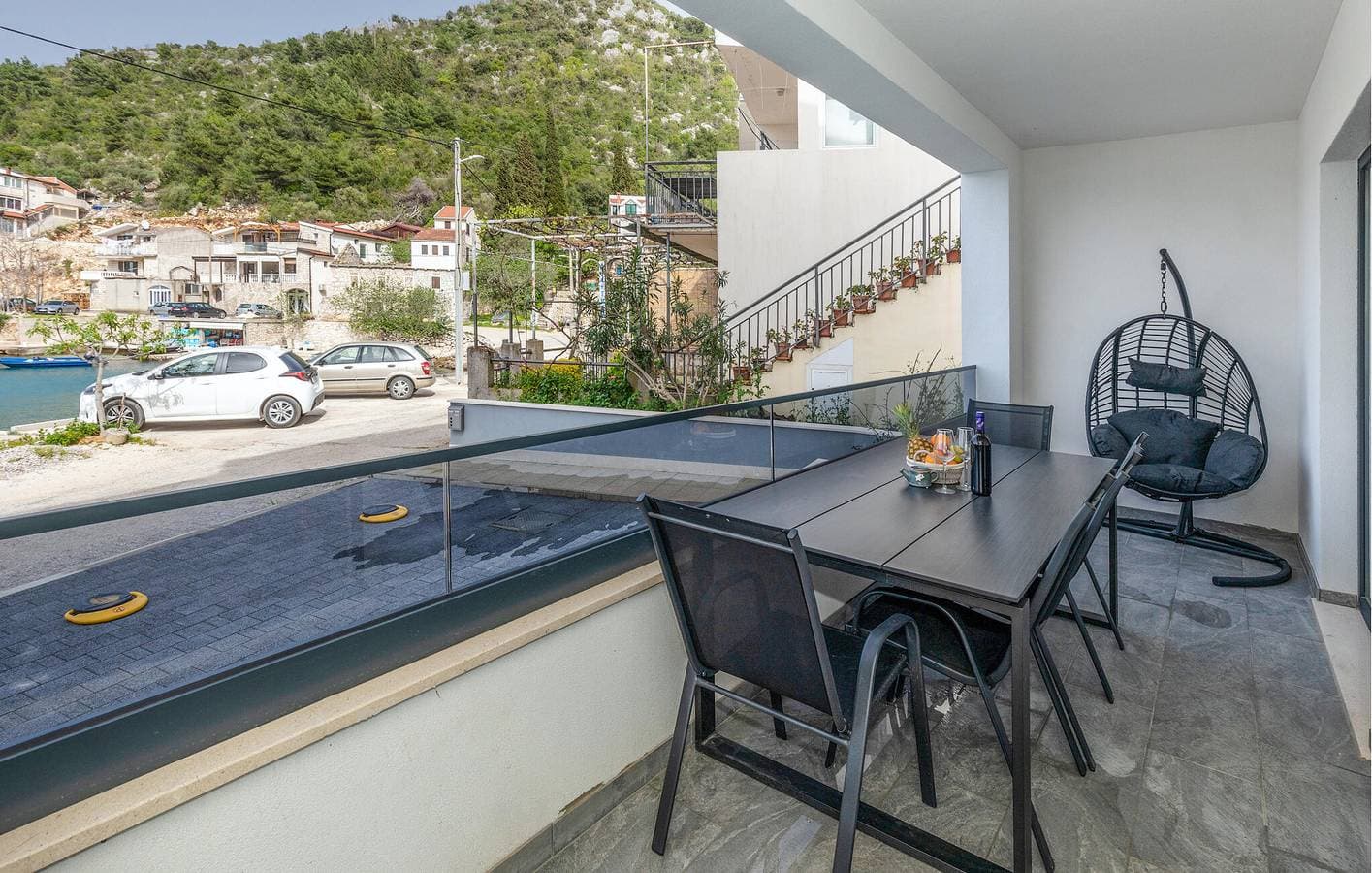 Foto 11 von 26: Gemütliche Wohnung mit Terrasse, WLAN und Parkplatz, 2,5 km vom Strand entfernt