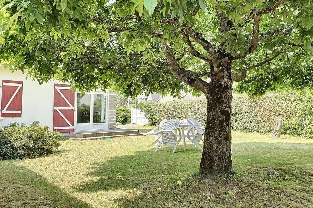 Ferienhaus mit Garten, nah am Strand, Haustierverbot, WLAN*, Bettwäsche optional 1