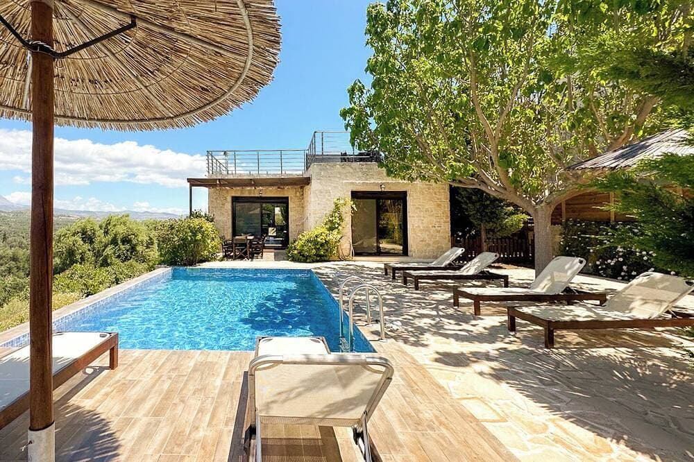 Traumhafte Meerblick-Villa mit beheiztem Pool & Dachterrasse | 6 Gäste 1