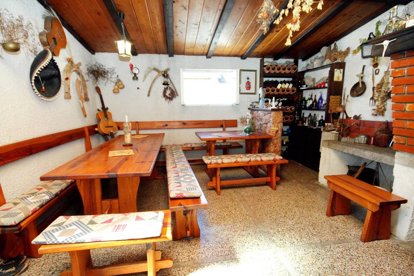 Foto 10 von 38: 2-Zimmer-Ferienwohnung mit Terrasse und Meerblick Vrboska, Hvar A-541-a