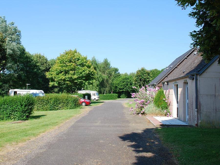 Foto 2 von 63: Camping du Perche Bellemois - Mobilheim 4 personen