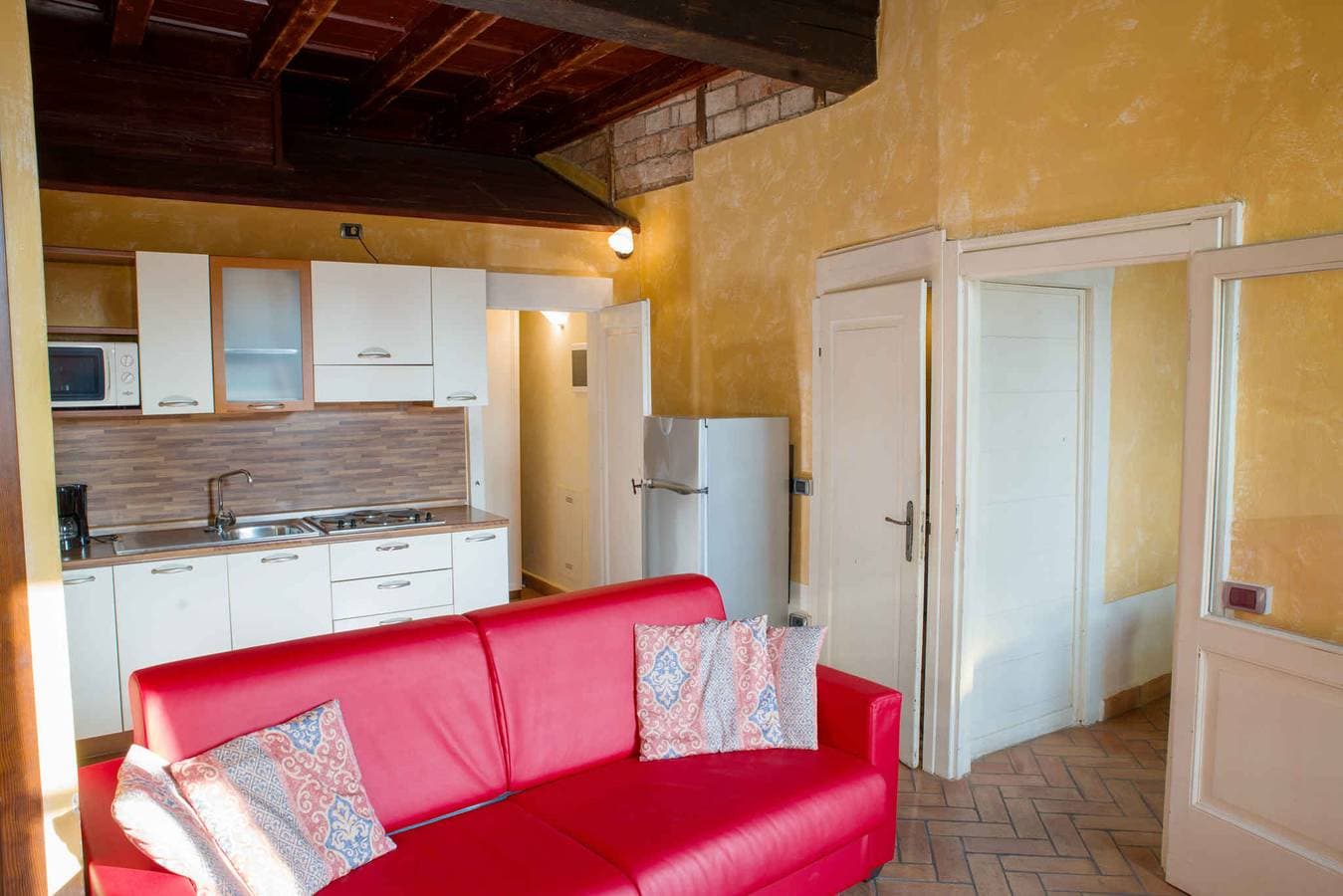 Foto 13 von 46: Ferienwohnung mit Klimaanlage, WLAN und Pool