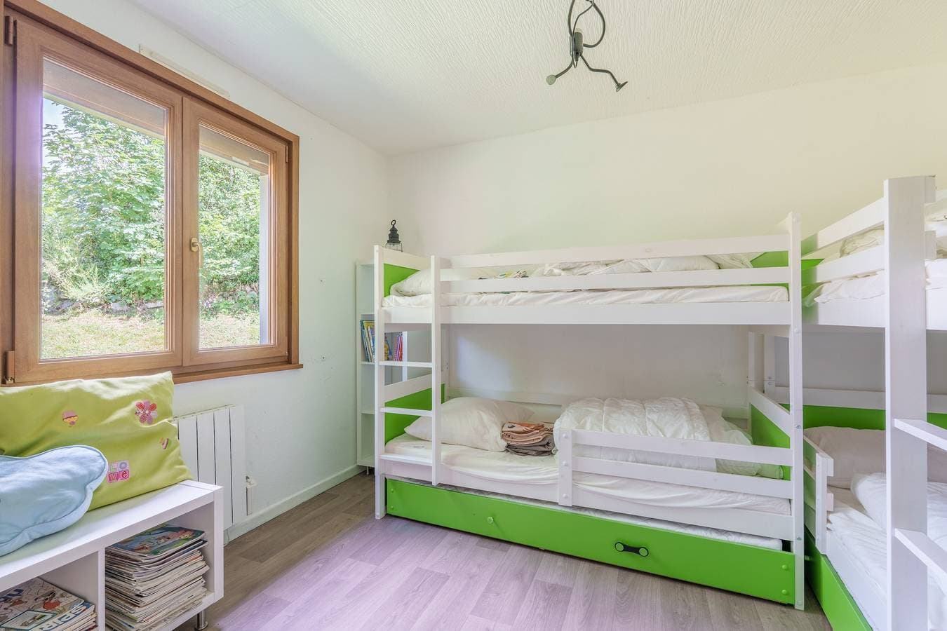Foto 9 von 24: Ferienhaus für 8 Personen mit Terrasse