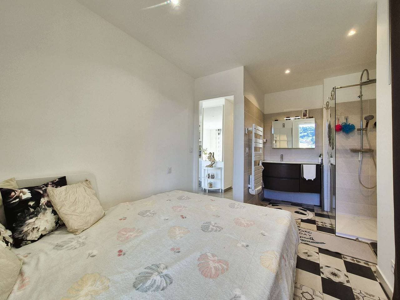 Foto 12 von 16: Ferienwohnung für 4 Personen mit Balkon