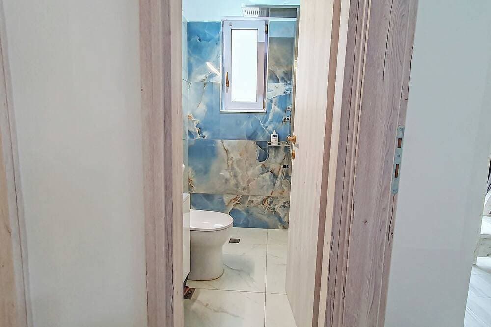 Foto 4 von 9: Mpoulakis Apt 64 with swimming pool around it, in the most convenient location