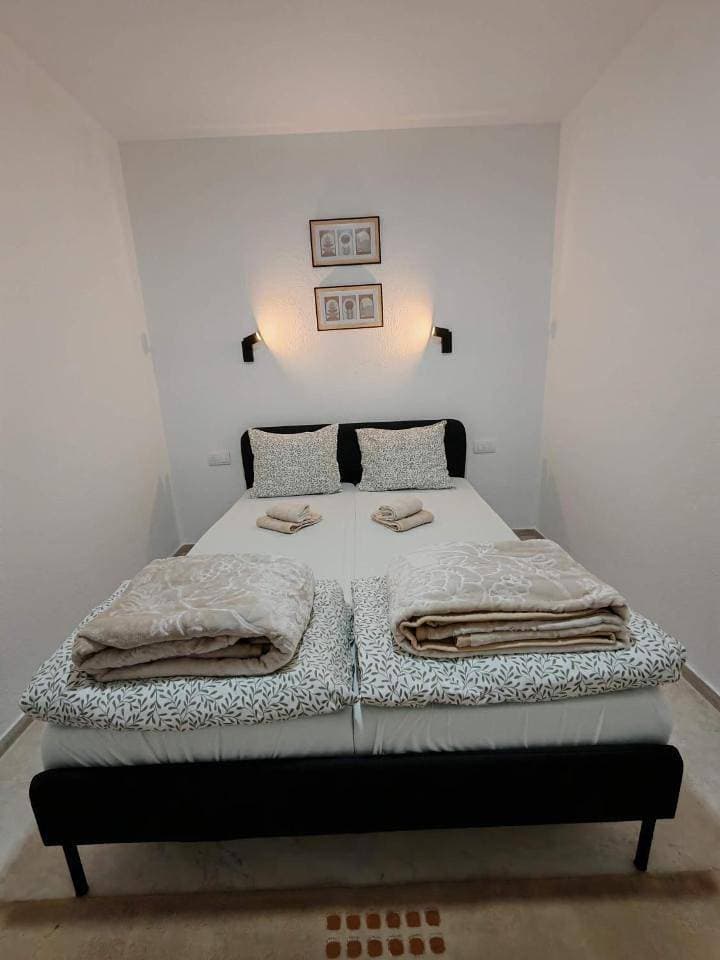 Foto 12 von 23: Comfort Triple Room