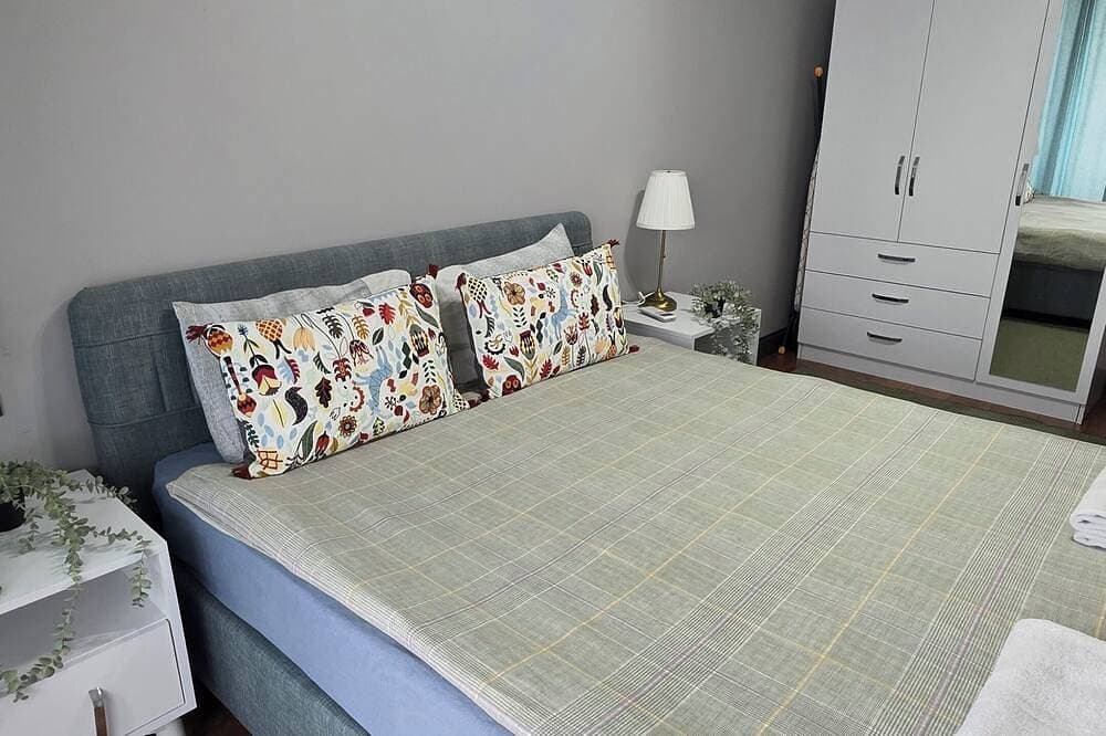 Foto 3 von 30: Cozy 1-bedroom hotel suite in terrific İstanbul with AC and gym