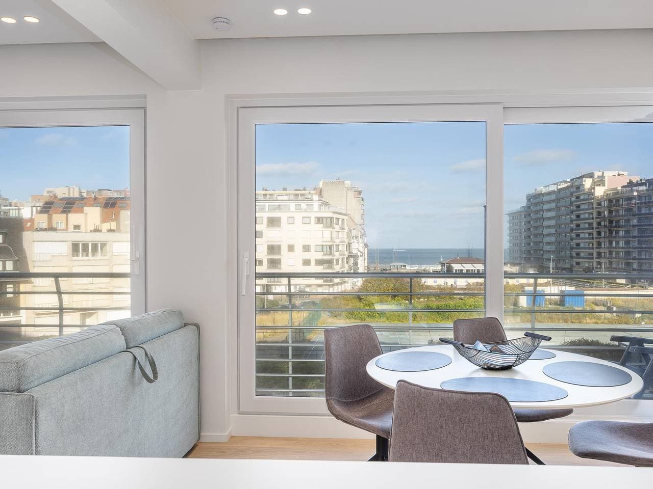 Apartment mit direktem Meerblick 1