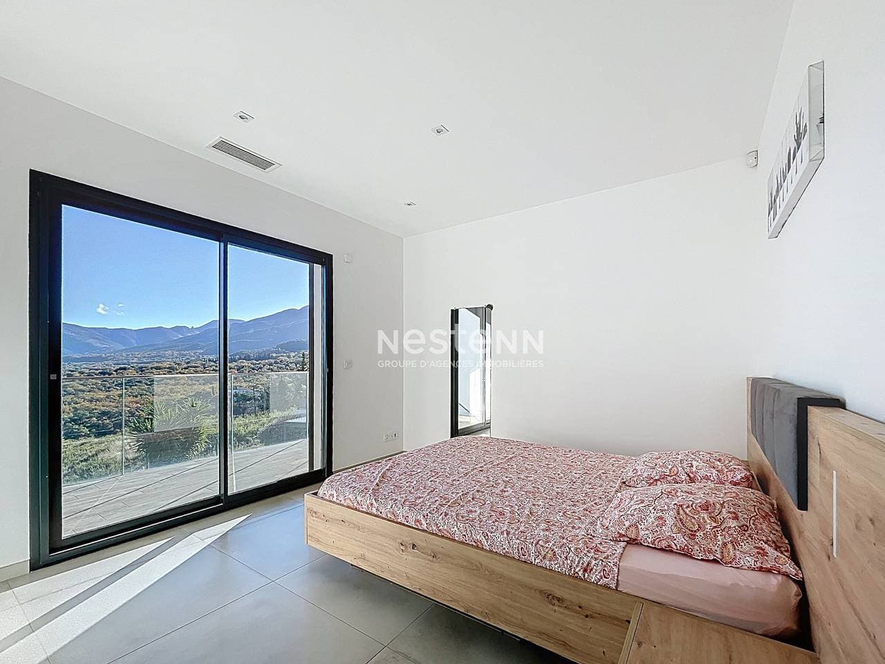 Foto 13 von 30: Zeitgenössische Villa mit privatem Infinity-Pool
