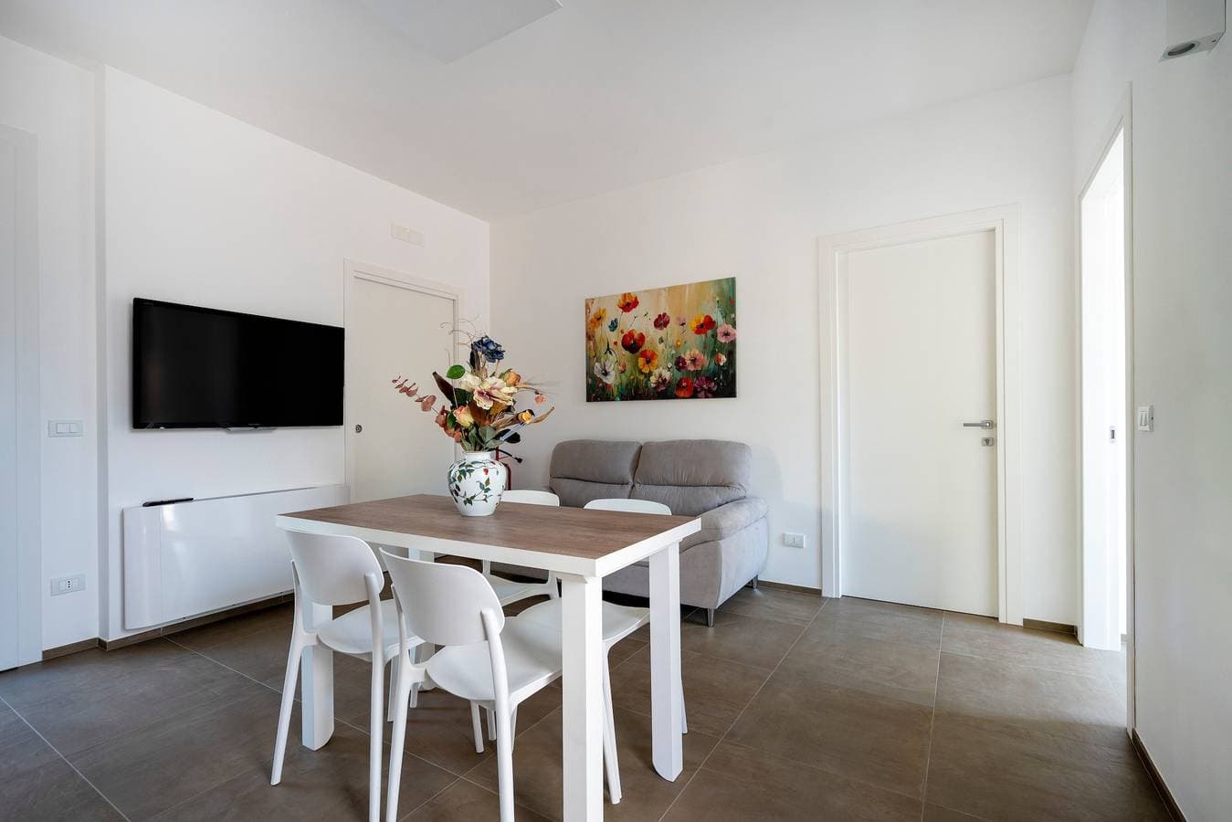Foto 5 von 37: Villa Ada – Apartment 'Monica' mit privater Terrasse, WLAN und Klimaanlage