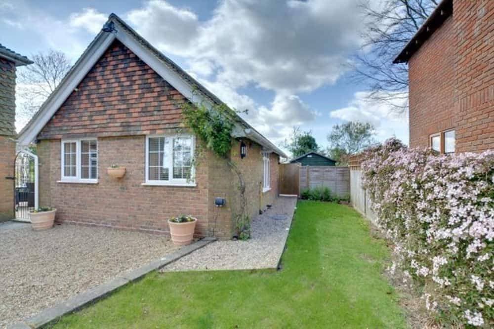 Foto 8 von 24: Herrliche Aussicht von diesem schönen Cottage mit einem Schlafzimmer.