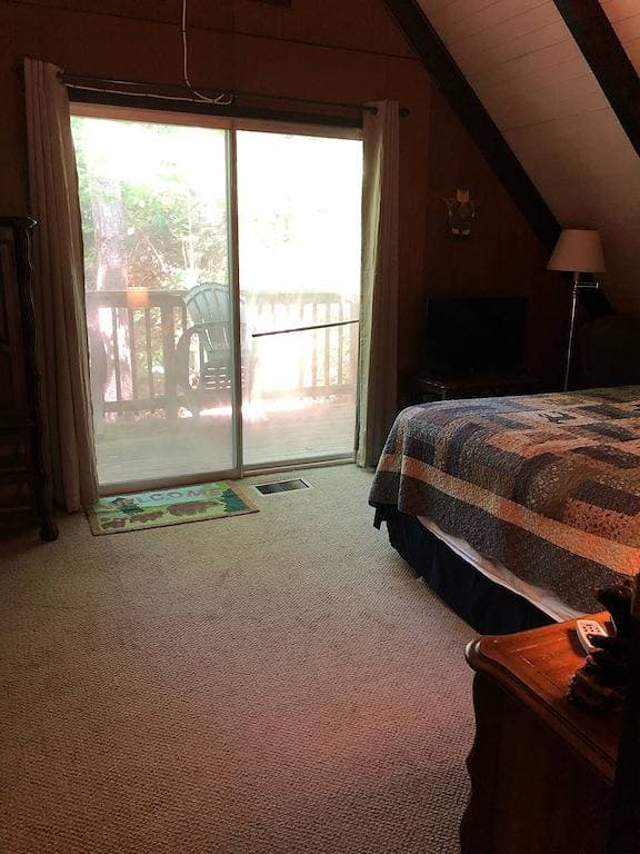 Foto 12 von 24: A Mountain Home für die Kosten für ein Hotelzimmer