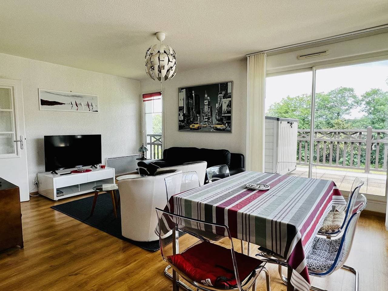 Foto 4 von 19: Komfortable T2 in Cambo-Les-Bains mit Terrasse und Parkplatz