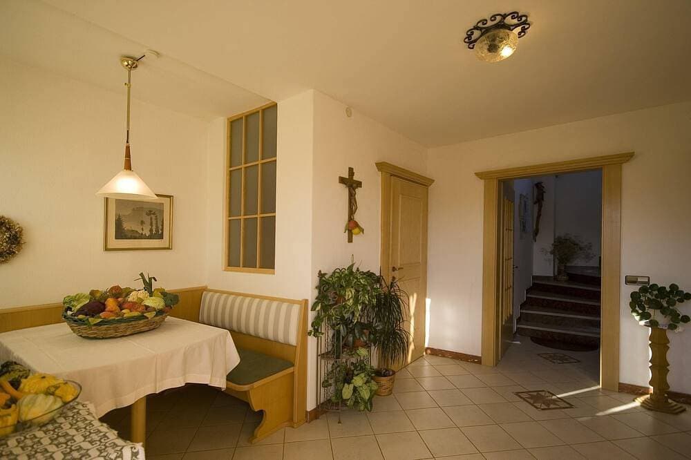 Foto 9 von 15: Haus Maderneid / FeWo Gantkofel