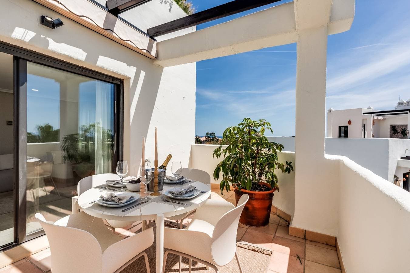 Foto 12 von 24: Estepona Sky Terrace Penthouse