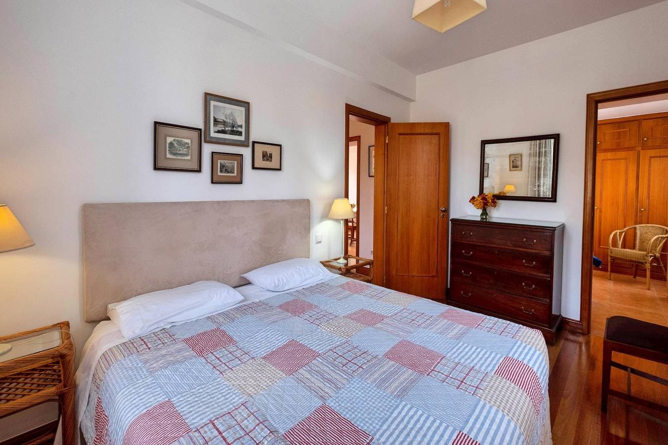 Foto 6 von 25: Charming stone cottage in Funchal | Loja Lenha