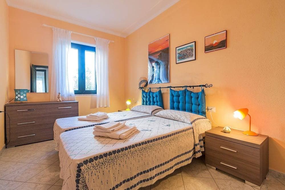Foto 2 von 30: Super Aussicht vom schönen und gemütlichen Haus in Cala Gonone ideal für Urlaub